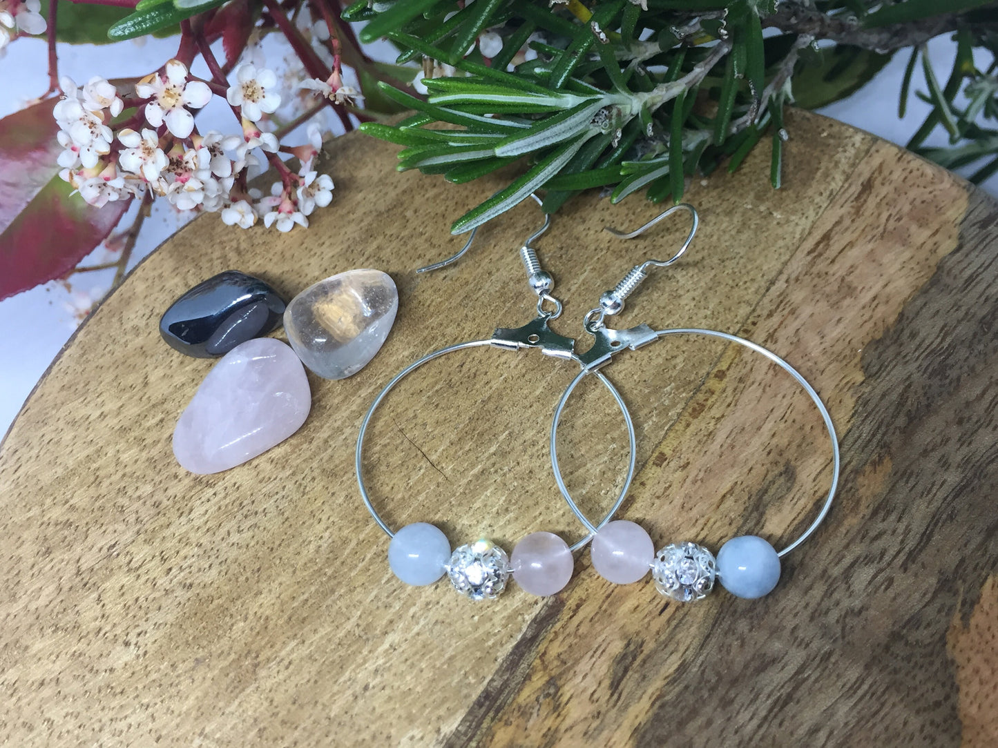 Boucles d'oreilles créoles en pierres naturelles Aigue marine , Quartz Rose
