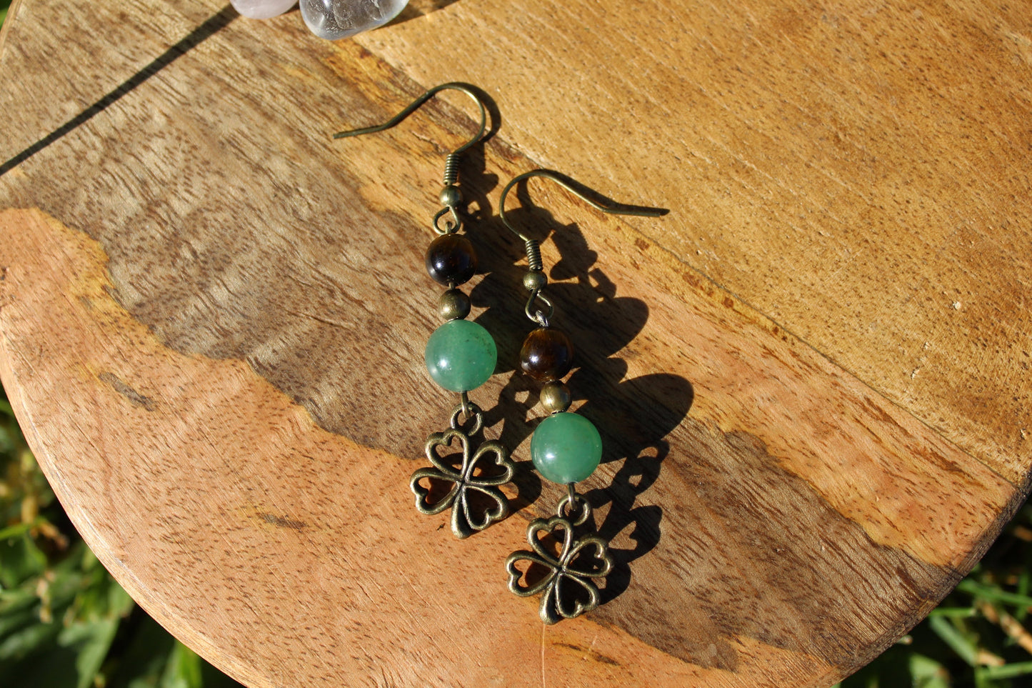 Boucles d'oreilles trèfle avec pierre naturelle Œil de tigre, Aventurine