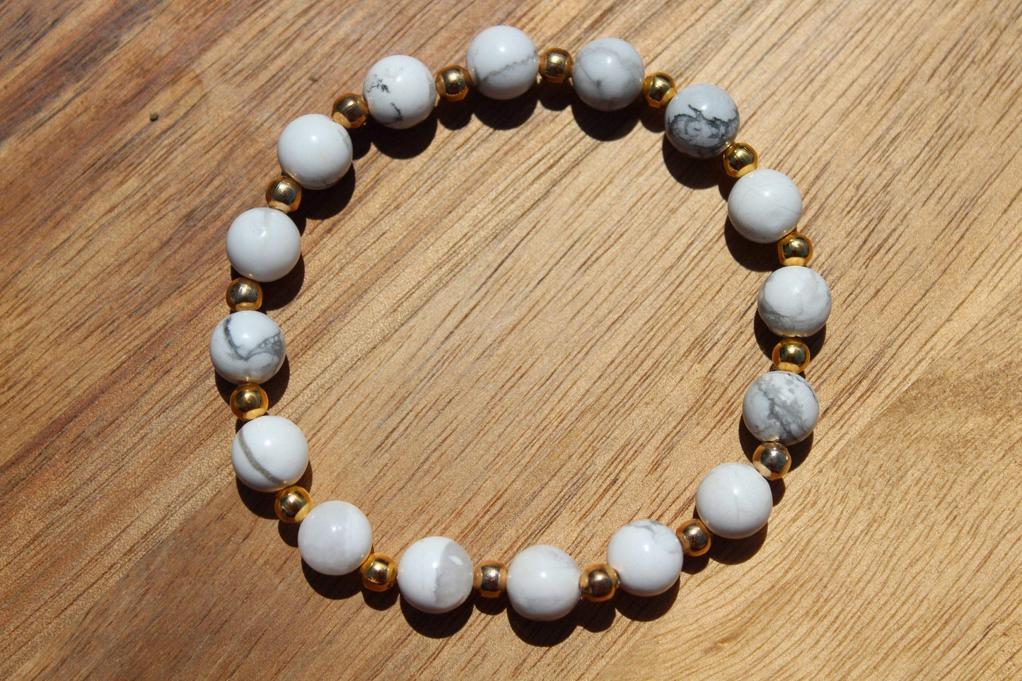 Bracelet en pierres naturelles Howlite