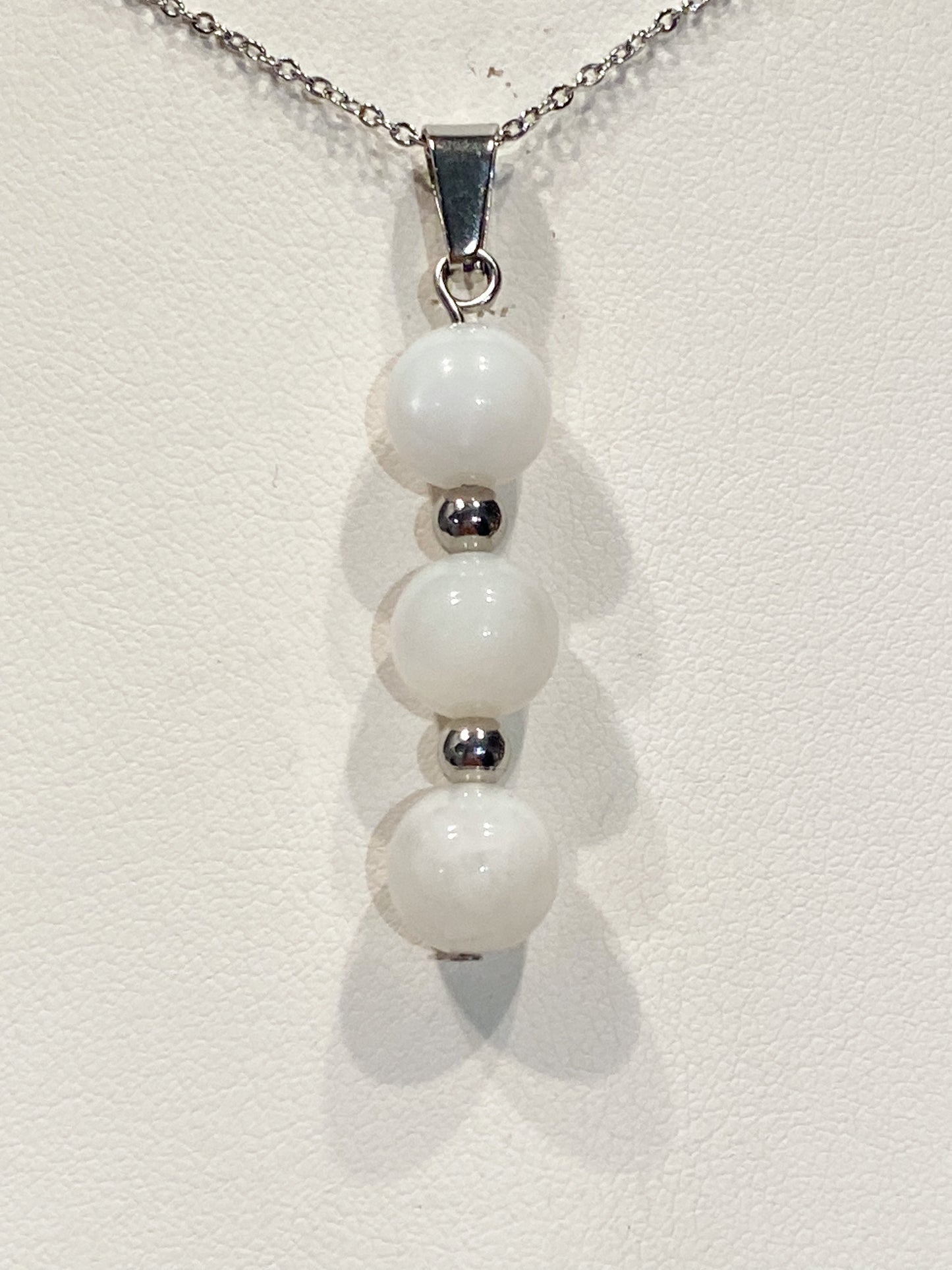 Collier Pierre de Lune et acier inoxydable
