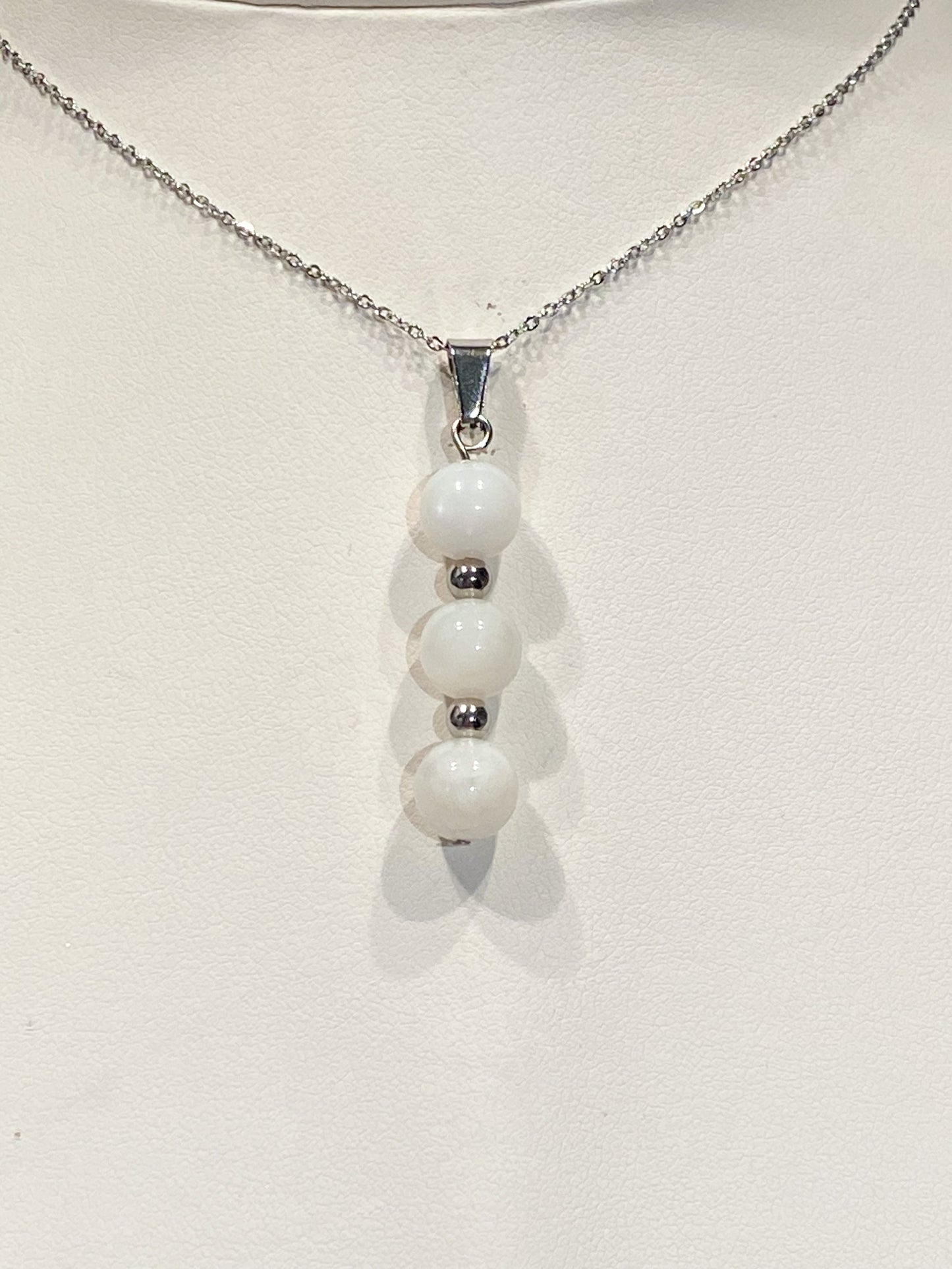 Collier Pierre de Lune et acier inoxydable