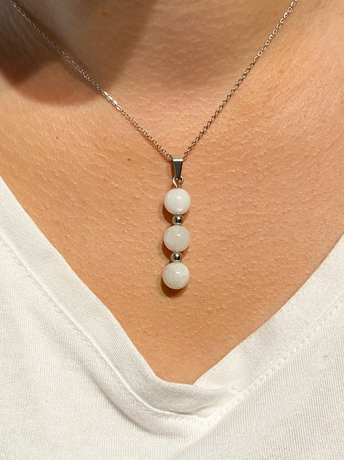 Collier Pierre de Lune et acier inoxydable
