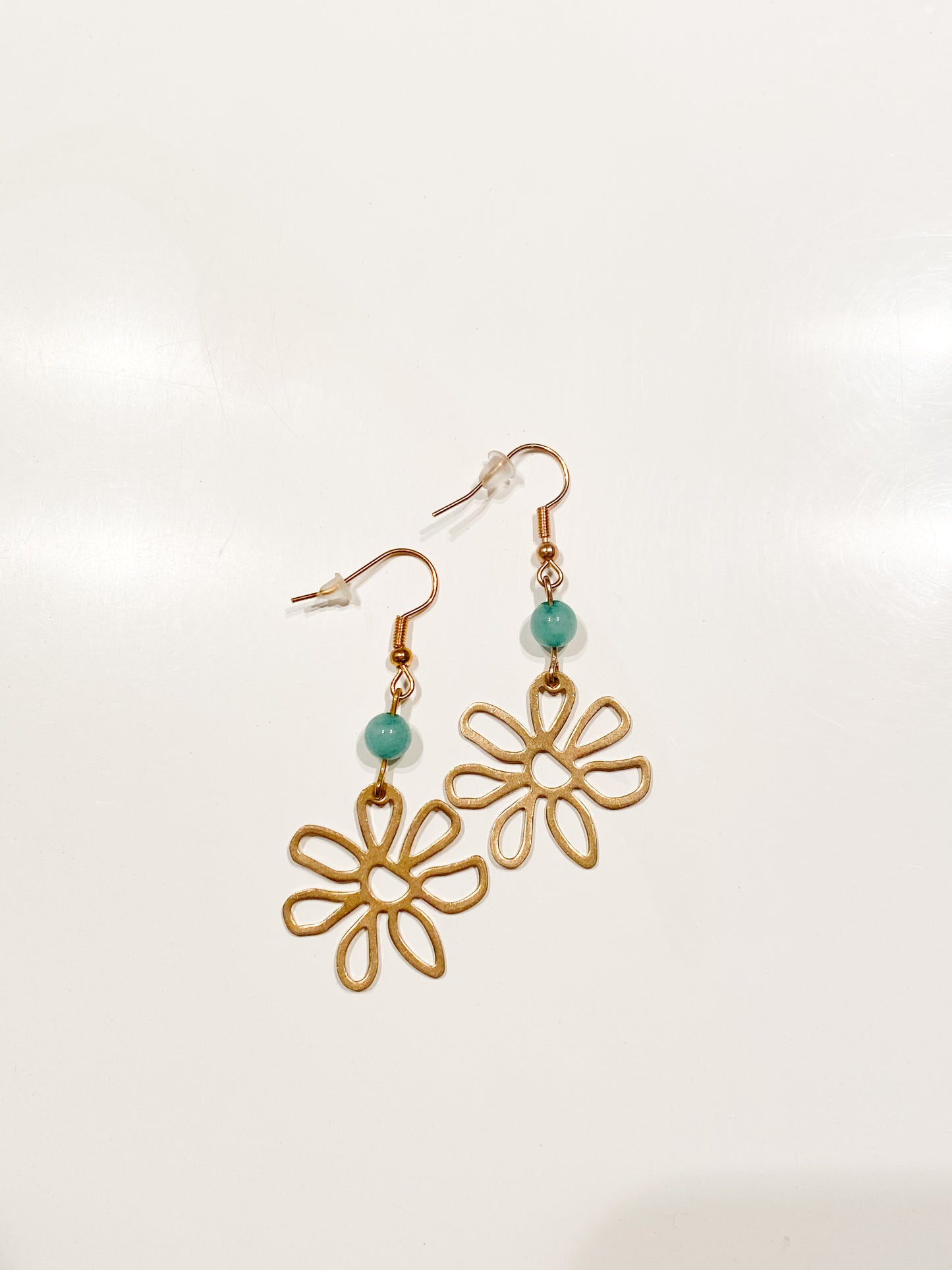 Boucles d'oreilles fleur avec pierre naturelle Amazonite