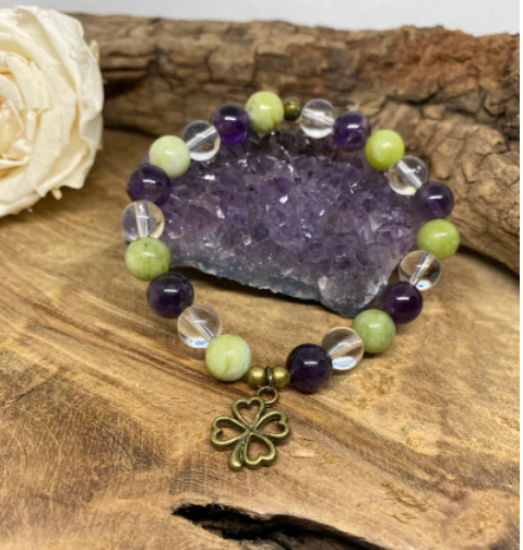 Bracelet Lithothérapie en pierres naturelles Améthyste, Péridot et Cristal de roche