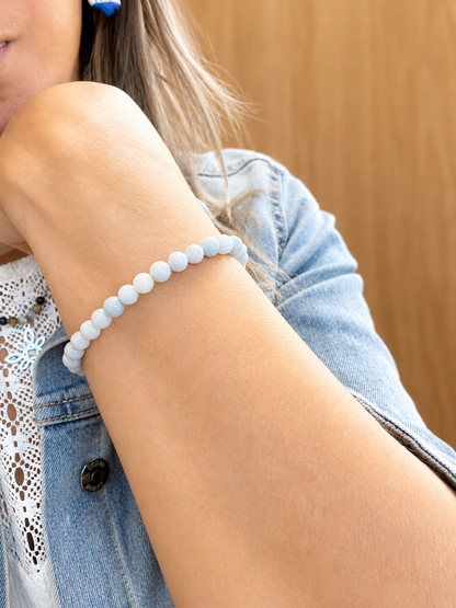 Bracelet Angélite 6 mm en pierre naturelle – Apaisement, sérénité et douceur