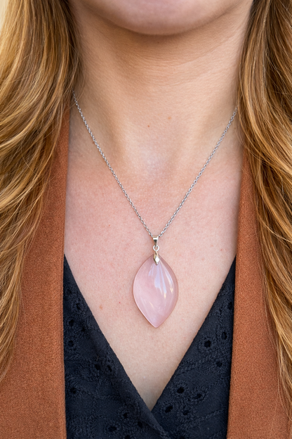 Collier quartz rose femme en acier inoxydable argenté – bijou pierre naturelle amour