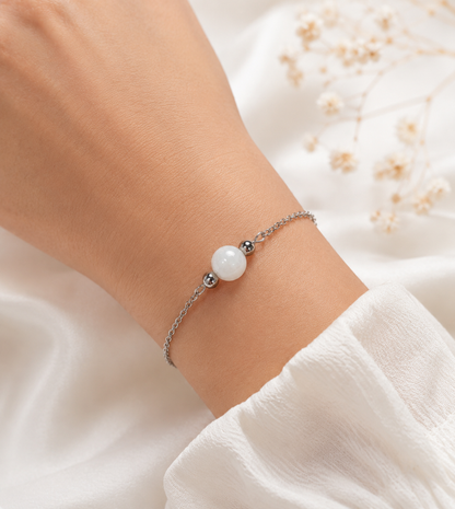 Bracelet en Pierre de Lune Naturelle et Acier Argenté – Bijou Raffiné et Durable
