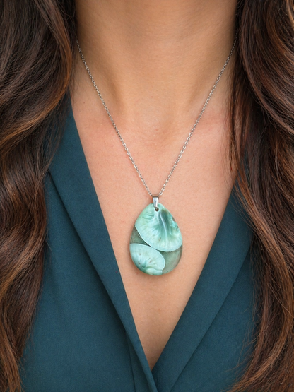 Collier agate fleur pierre naturelle en acier inoxydable argenté – collier femme élégant et apaisant