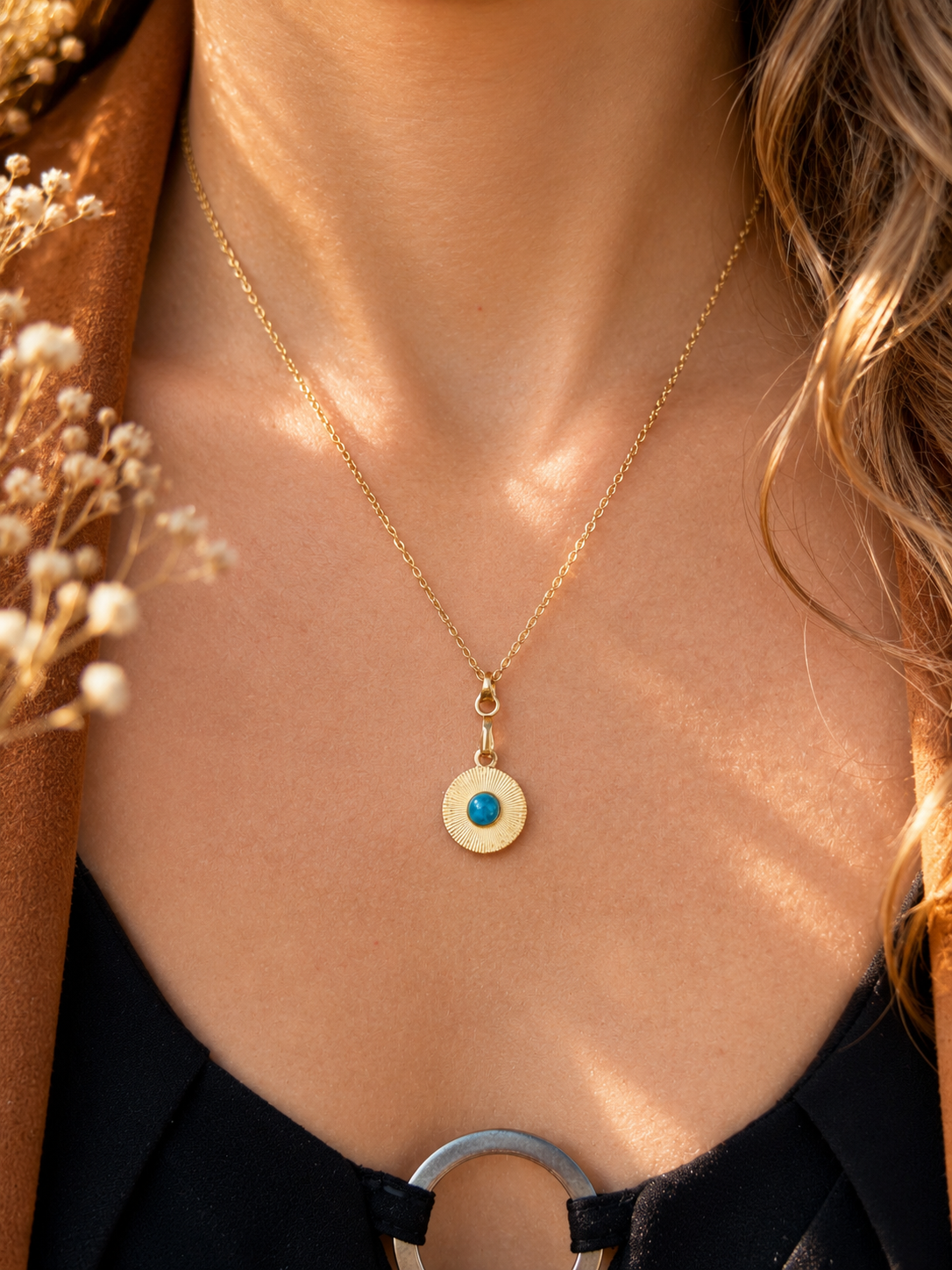 Collier apatite bleue en acier inoxydable doré – pierre naturelle apaisante