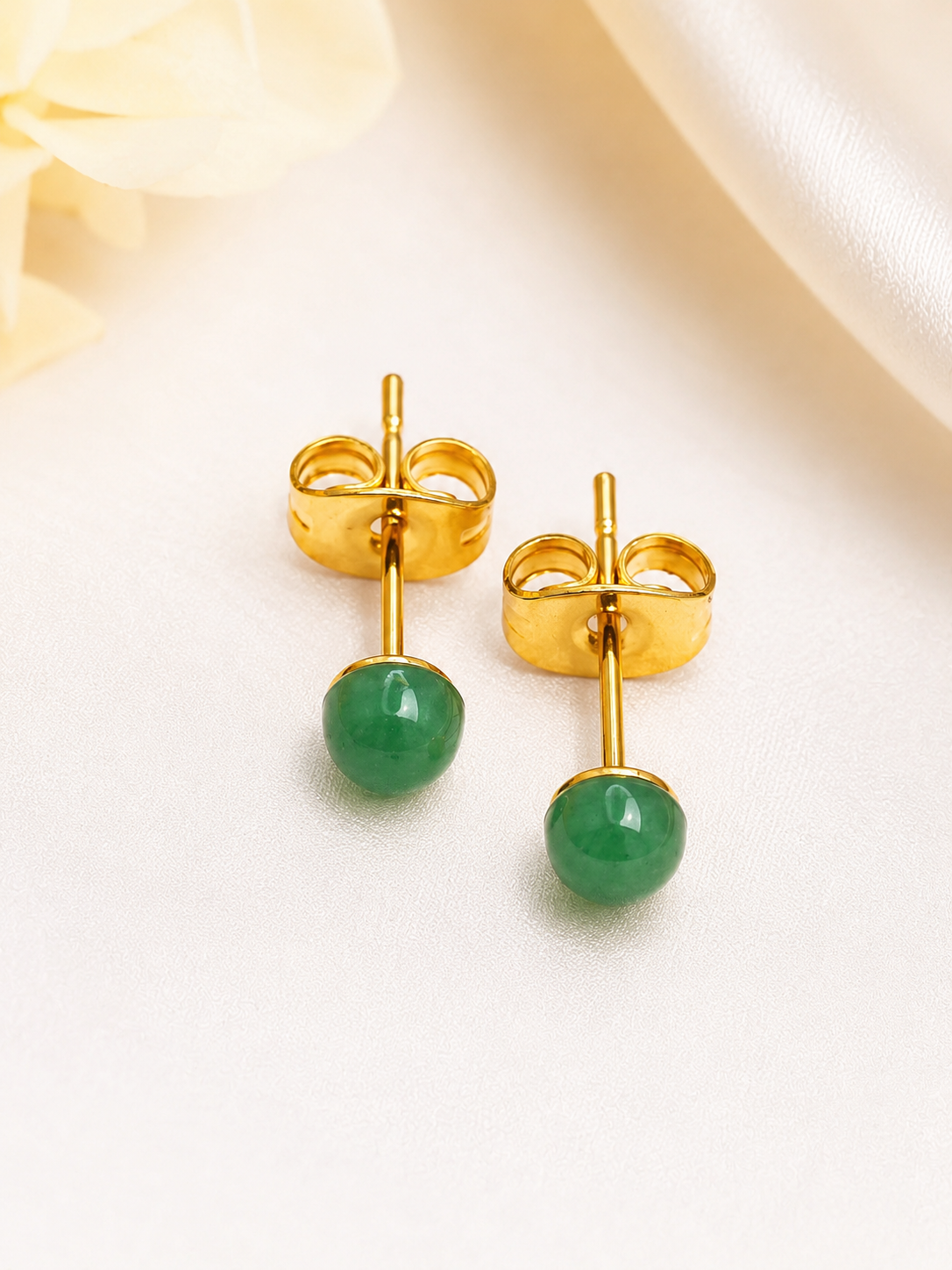 Boucles d'Oreilles Aventurine Femme – Pierre Naturelle 4 mm & Acier Inoxydable Doré | Bijou Lithothérapie