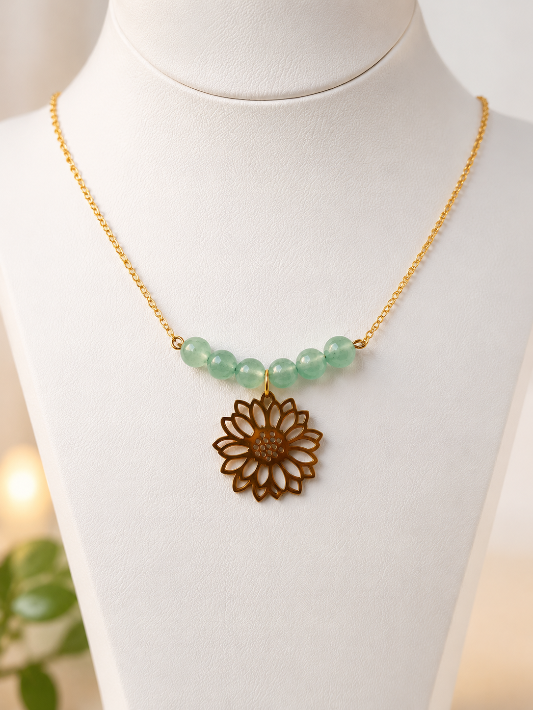 Collier aventurine verte en acier inoxydable doré – pierre naturelle, vitalité et créativité