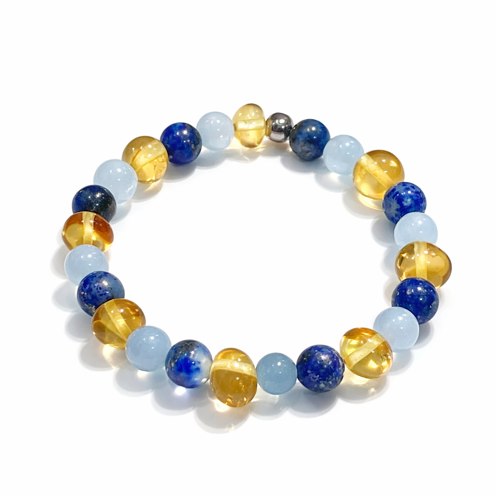 Bracelet enfant ambre, aigue‑marine et lapis‑lazuli – pierres naturelles bleues et dorées, douceur, protection et sérénité