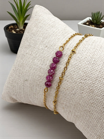 Bracelet Rubis Double Rang en Acier Inoxydable Doré – Amour, Énergie & Élégance