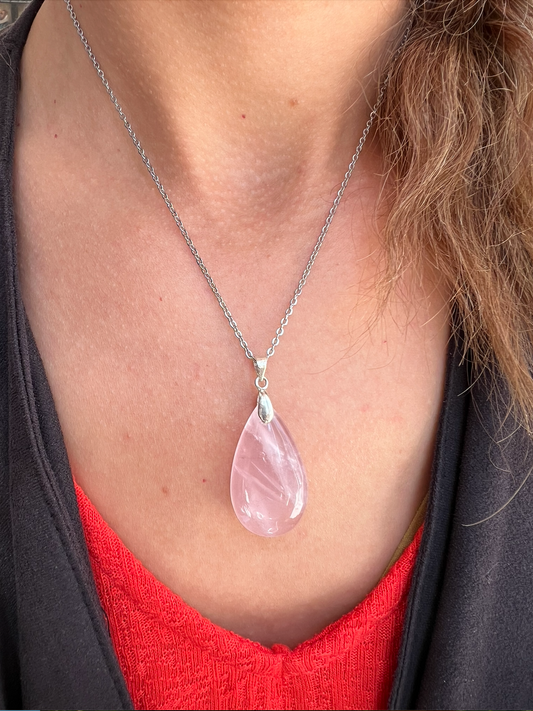 Collier quartz rose femme en acier inoxydable argenté – bijou pierre naturelle amour