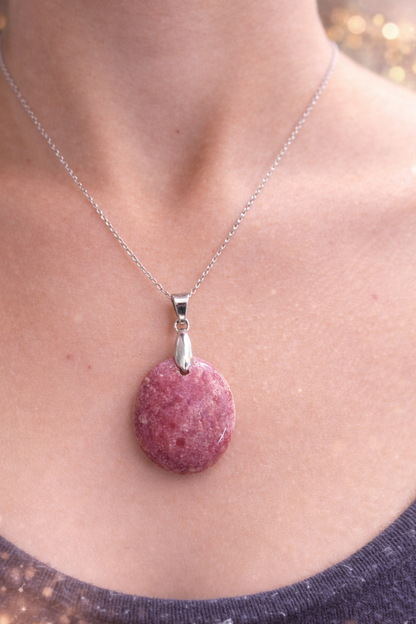 Collier en Rhodochrosite & Acier Inoxydable Argenté – Amour et Protection du Cœur