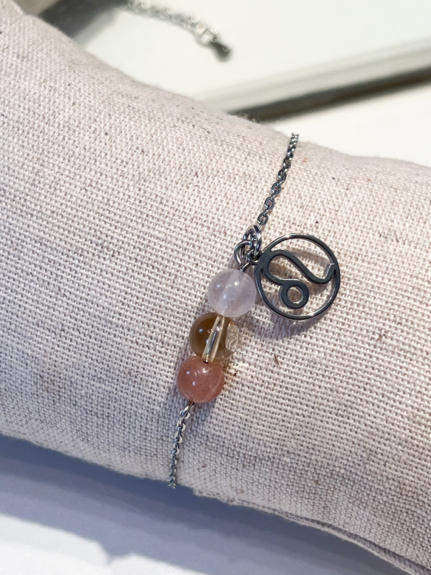 Bracelet Astro Lion en Quartz Rose, Citrine & Acier Inoxydable - Énergie et Élégance