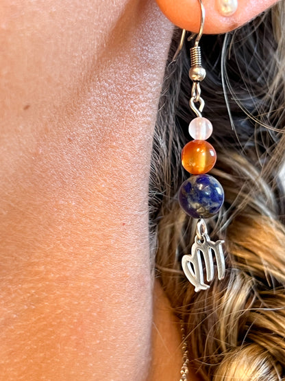 Boucles d'Oreilles Astro Vierge en Acier Inoxydable avec Quartz Rose, Cornaline et Lapis Lazuli