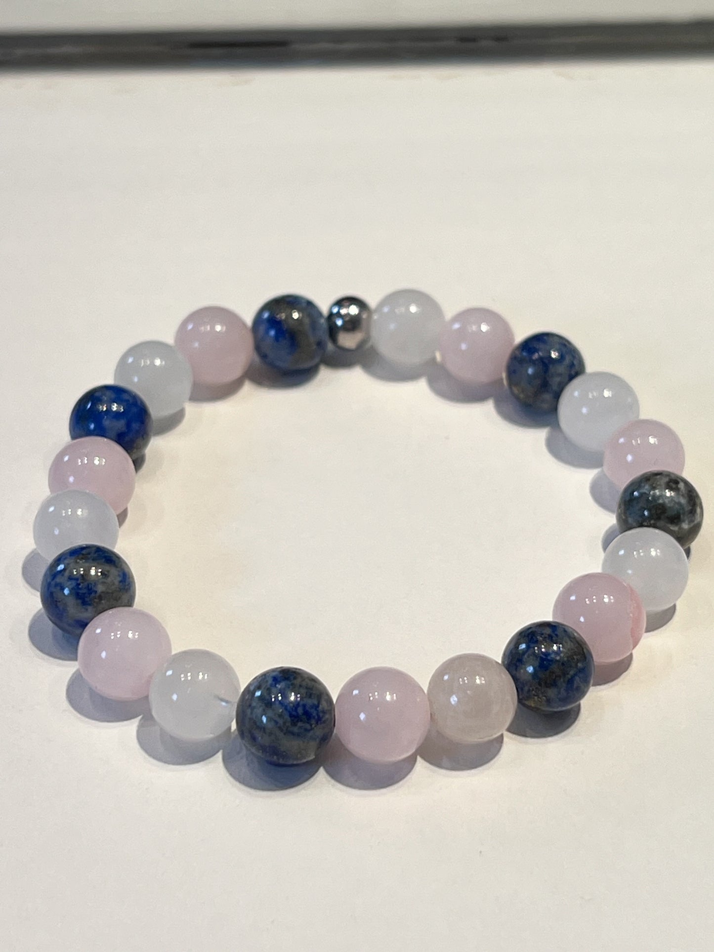 BracBracelet Astro Cancer en Pierre de Lune, Quartz Rose et Lapis Lazuli : Harmonie et Protection