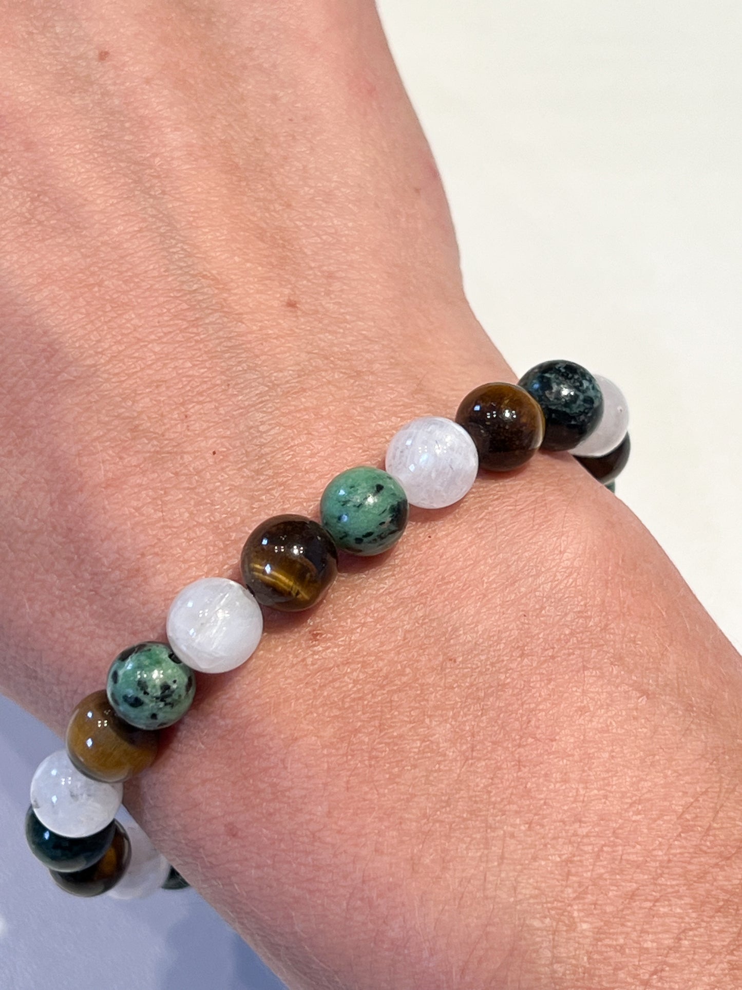 Bracelet Zodiaque Cancer en Pierre de Lune, Œil de Tigre et Rubis Zoisite : Protection et Équilibre