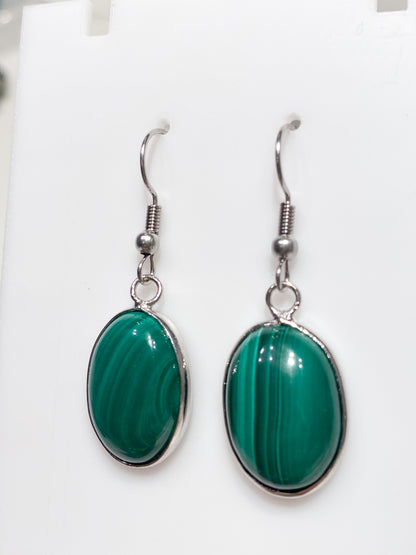 Boucles d'Oreille en Malachite : Harmonisez votre Style avec l'Énergie de la Nature