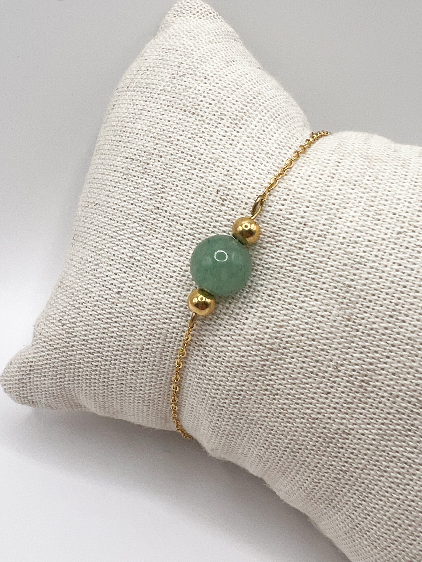 Bracelet aventurine verte & acier doré – Bijou minimaliste et raffiné