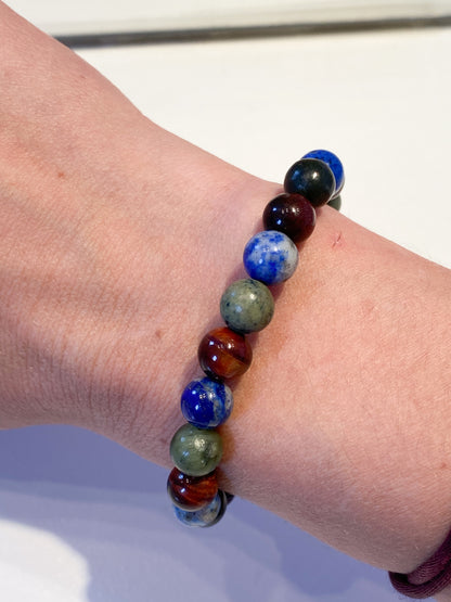 Bracelet spécial Taureau: Cristaux de Jade, Lapis Lazuli et Œil de Taureau pour la Stabilité et la Confiance