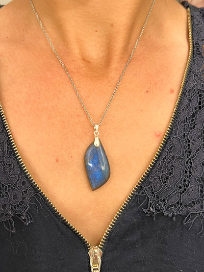 Collier en Labradorite Authentique – Acier Inoxydable Argenté – Fait Main en France