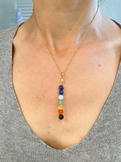 Collier 7 Chakras en Acier Inoxydable Doré – Harmonie Spirituelle et Élégance