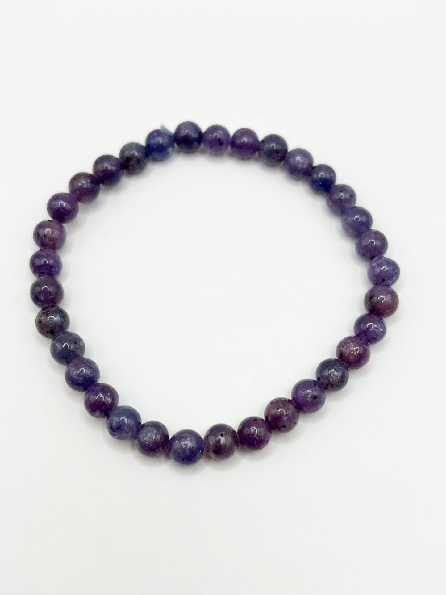 Bracelet Saphir 6 mm en Pierres Naturelles – Énergie, Sagesse & Protection