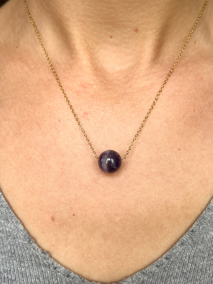 Collier en Améthyste & Acier Inoxydable Doré – Élégance, Calme & Énergie Positive