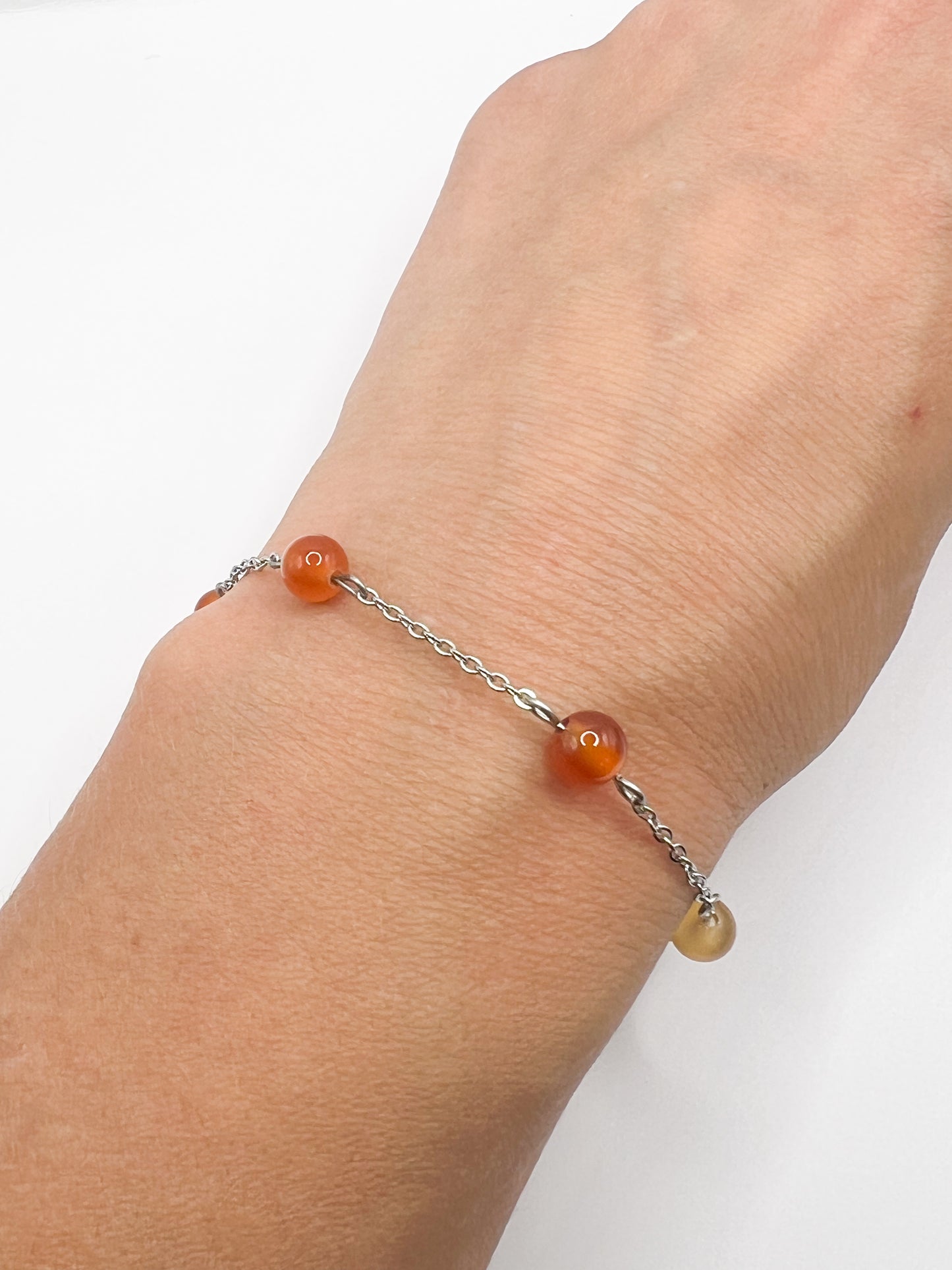 Bracelet Cornaline 6mm – Vitalité, Confiance & Énergie Positive | Acier Inoxydable Argenté