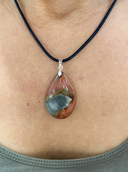 Collier Pierre Jaspe Polychrome – Protection, Force & Stabilité Émotionnelle