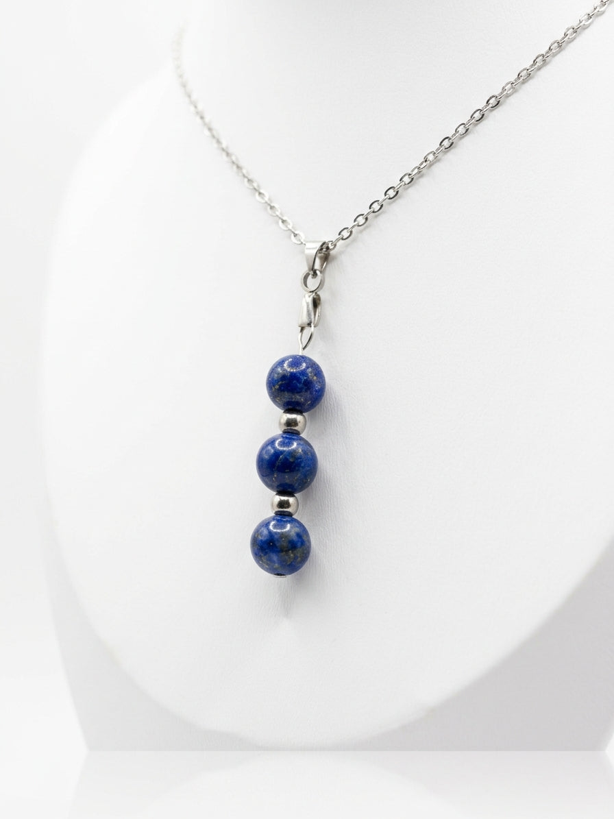 Collier en lapis-lazuli et acier argenté – collier femme pierre naturelle bleu – bijou protection, anti-stress et bien-être