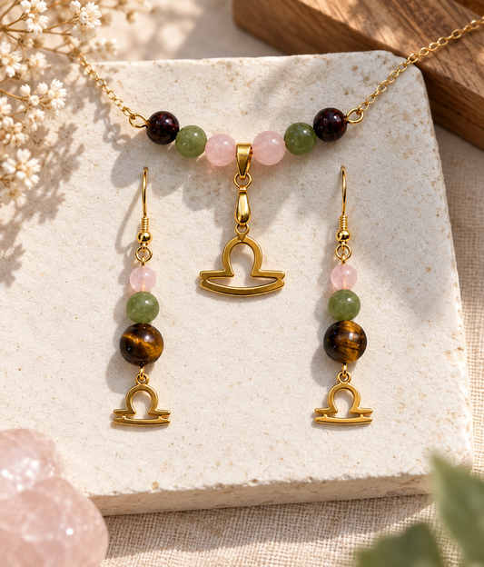 Parure Balance Dorée – Collier & Boucles d’Oreilles