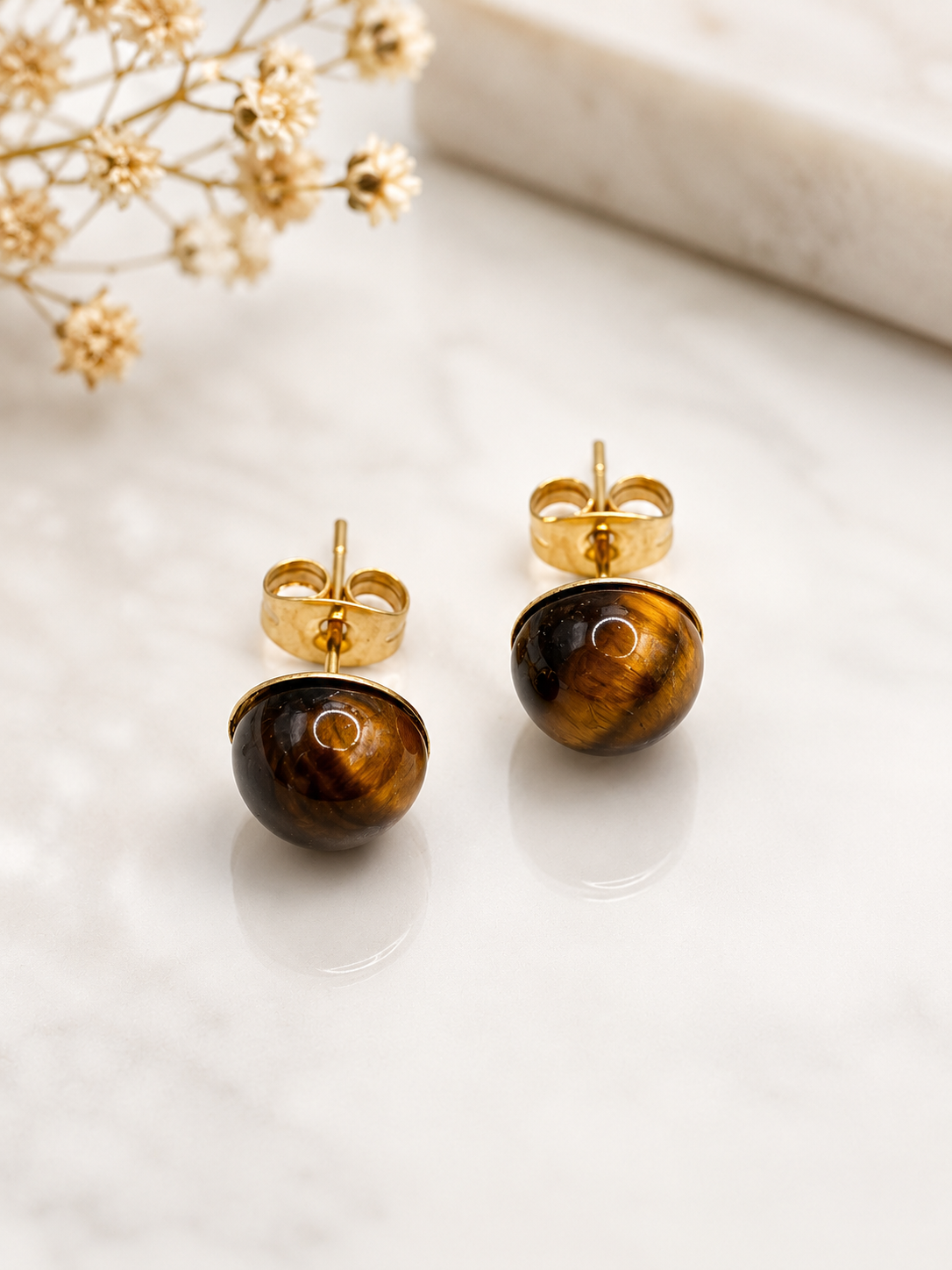 Boucles d'Oreilles Œil de Tigre en Acier Inoxydable Doré – Pierre Naturelle 8 mm