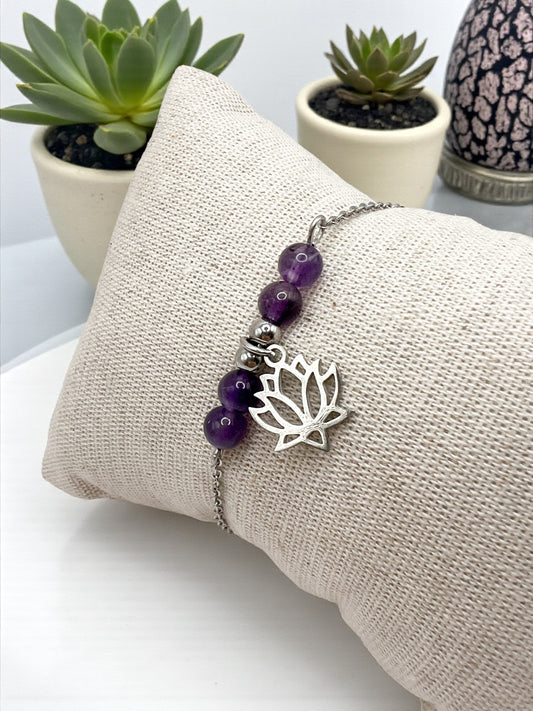 Bracelet Améthyste Lotus Argenté – Sérénité, Énergie & Harmonie 💜