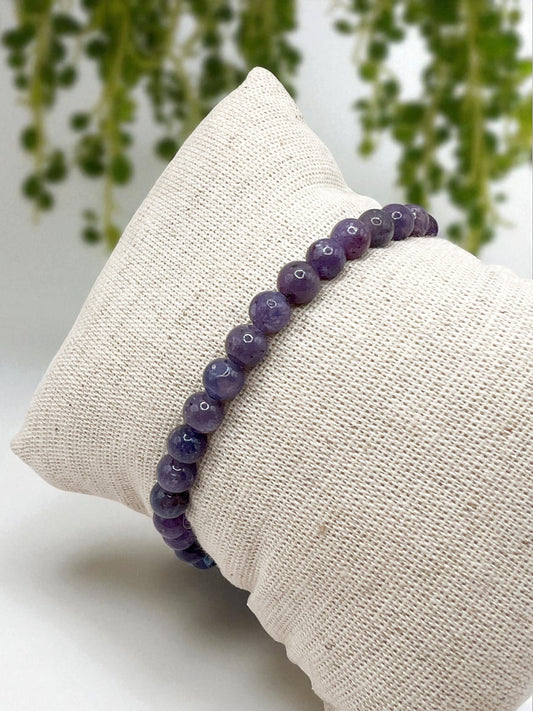 Bracelet Saphir 6 mm en Pierres Naturelles – Énergie, Sagesse & Protection