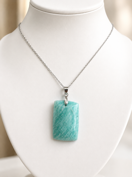 Collier Amazonite & Acier Argenté – Pierre Naturelle Apaisante, Cadeau Bien-Être & Lithothérapie