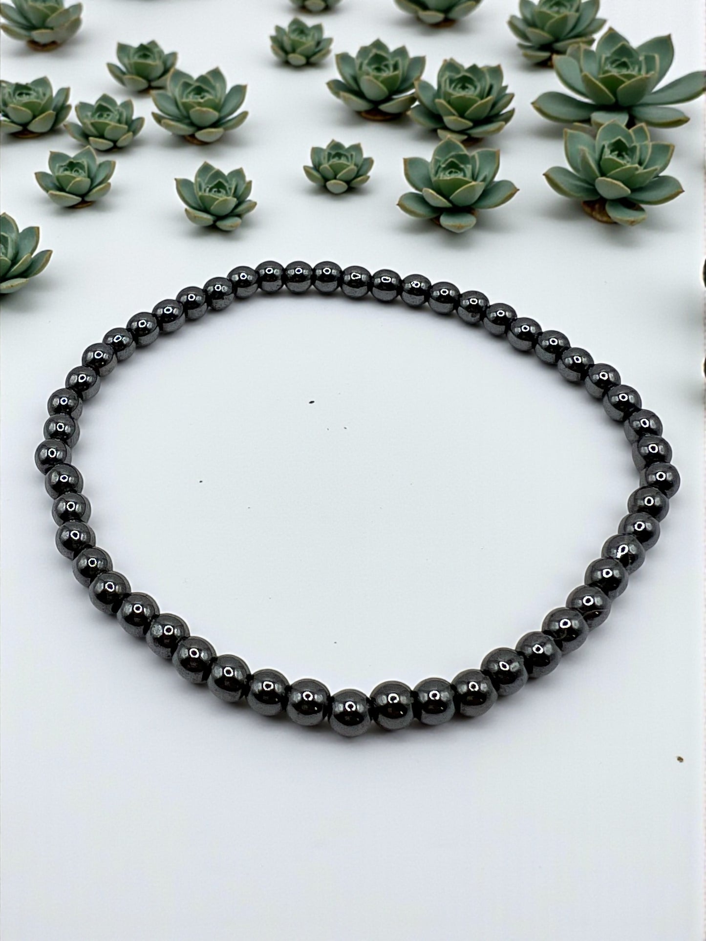 Bracelet Hématite 4 mm – Pierre Naturelle Anti-Stress & Stabilité Émotionnelle