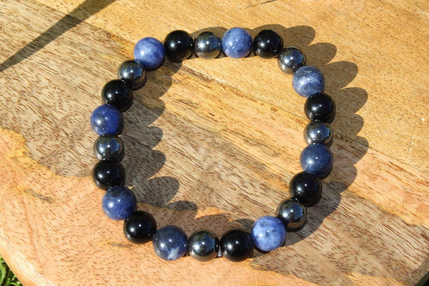 Bracelet en pierres naturelles Hématite , Sodalite , Obsidienne