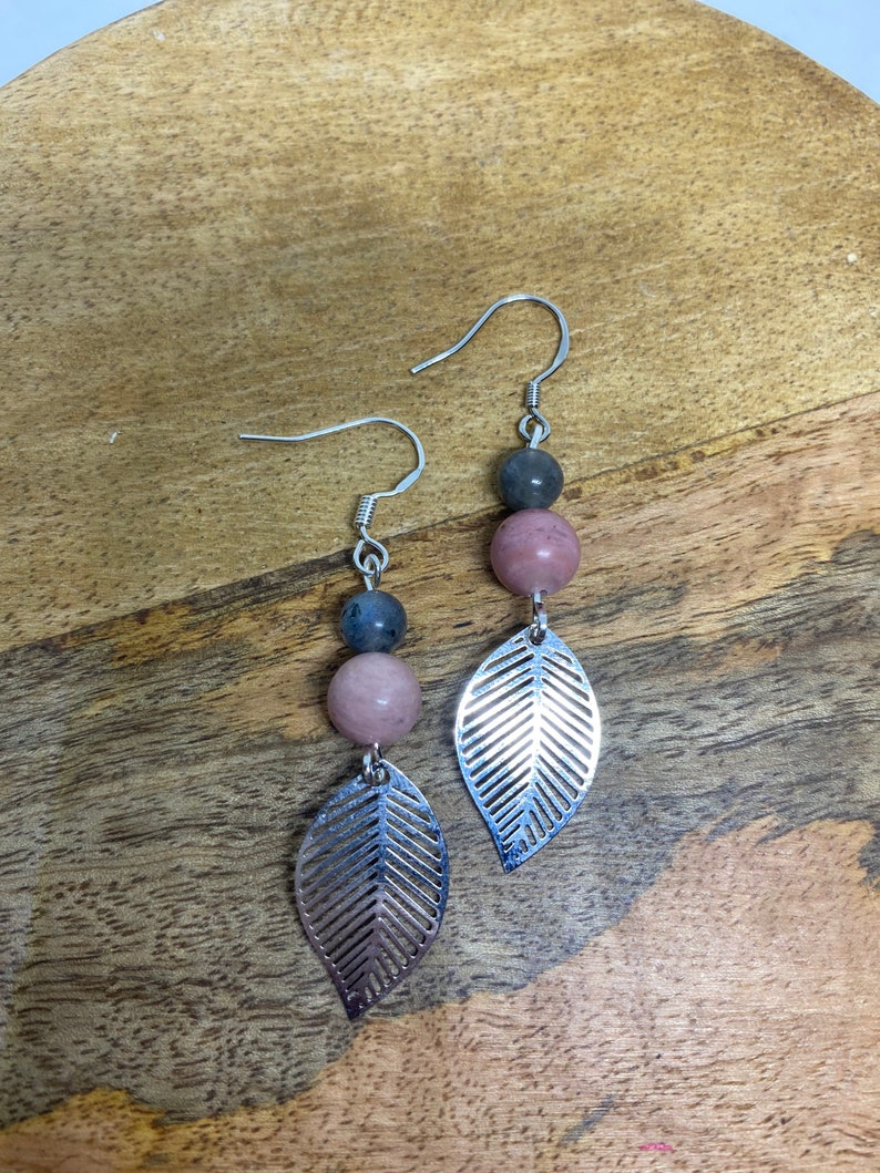 🌷 Boucles d'oreilles en argent 925 en pierres naturelles Rhodochrosite et Labradorite🌷