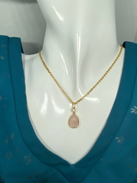 Collier en acier inoxydable en pierres naturelles Quartz rose