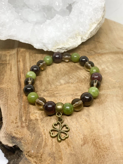 Bracelet en pierres naturelles Jade néphrétique, Grenat et Quartz fumé