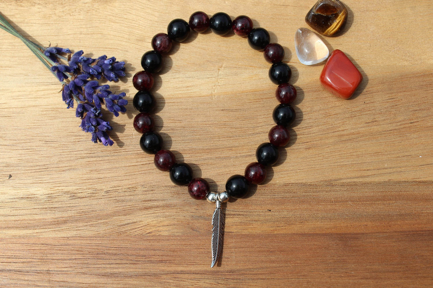 Bracelet en pierres naturelles en Grenat et Obsidienne noir