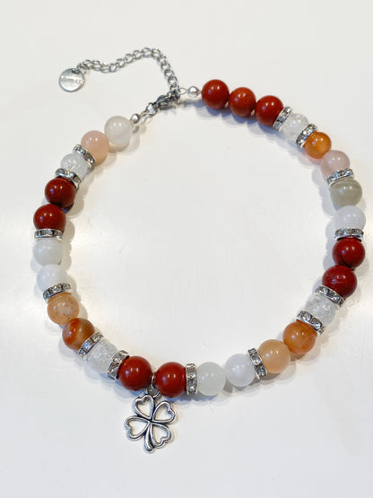 Bracelet "Cheville" fertilité en Pierre de lune, Cornaline, jaspe rouge et Cristal de roche